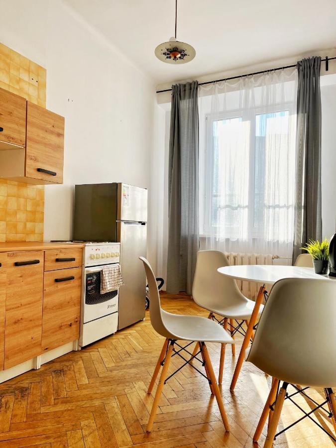 Nice Room In City Centre Kraków Zewnętrze zdjęcie